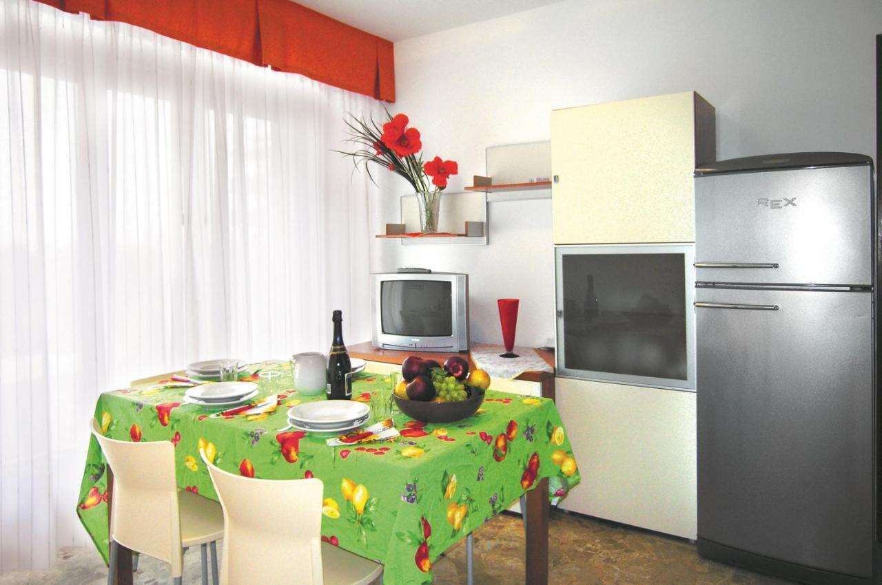 Smeralda Bibione Exterior foto