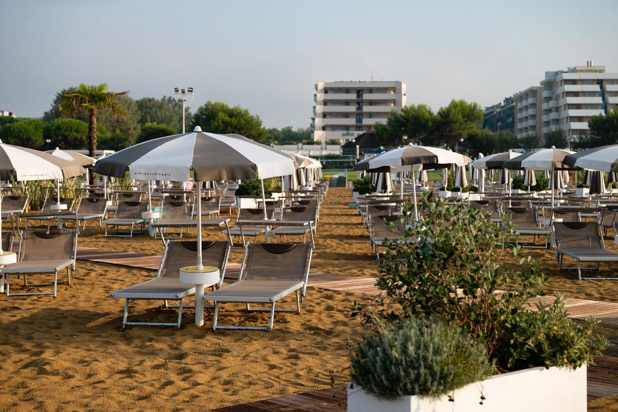 Smeralda Bibione Exterior foto